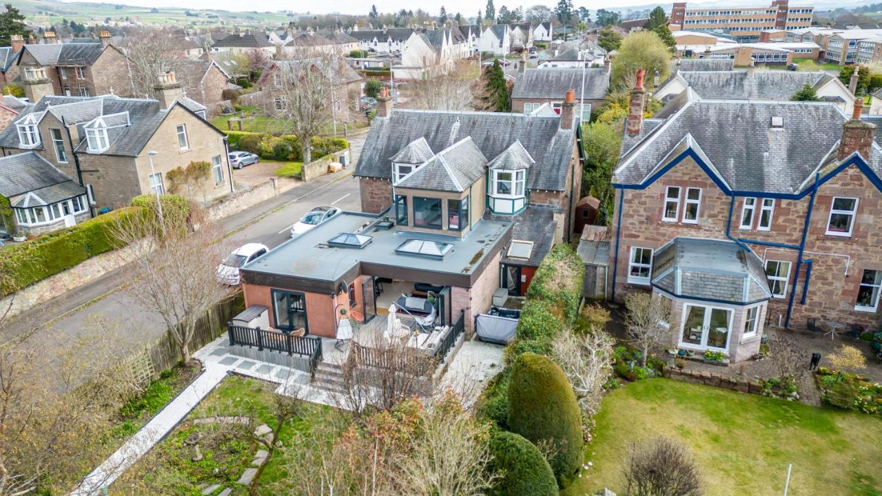 Gilmore House - 5 Bedroom Victorian Home With Hot Tub Blairgowrie and Rattray Exteriér fotografie